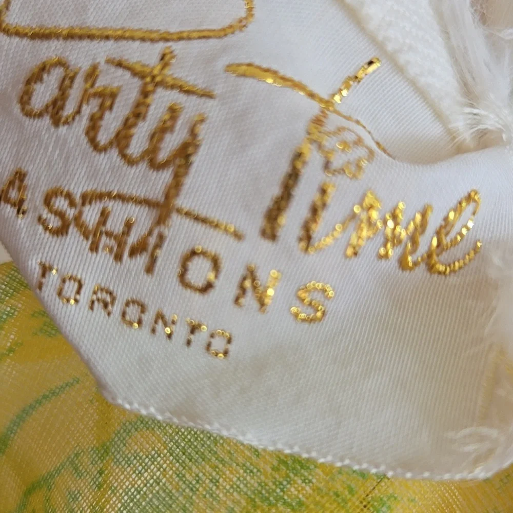 ⭐️ Host Pick⭐️ X2  Vintage |  Rare Time Fashions 1970s' Floral Maxi Dress - Picture 12 of 15